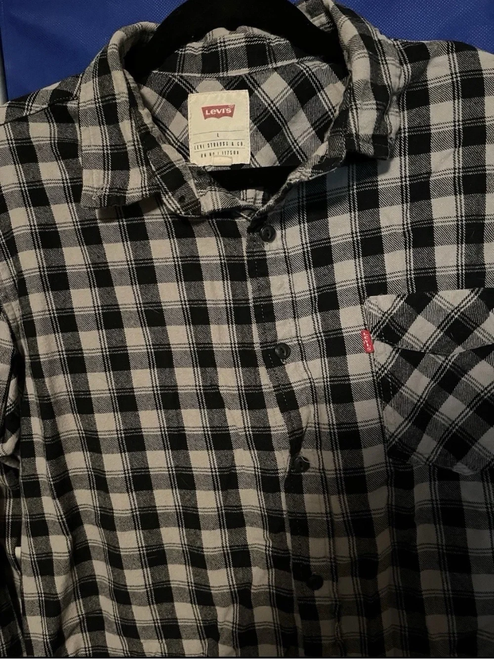 Levi's Men's Black & Gray Plaid Button-Down Shirt Size M